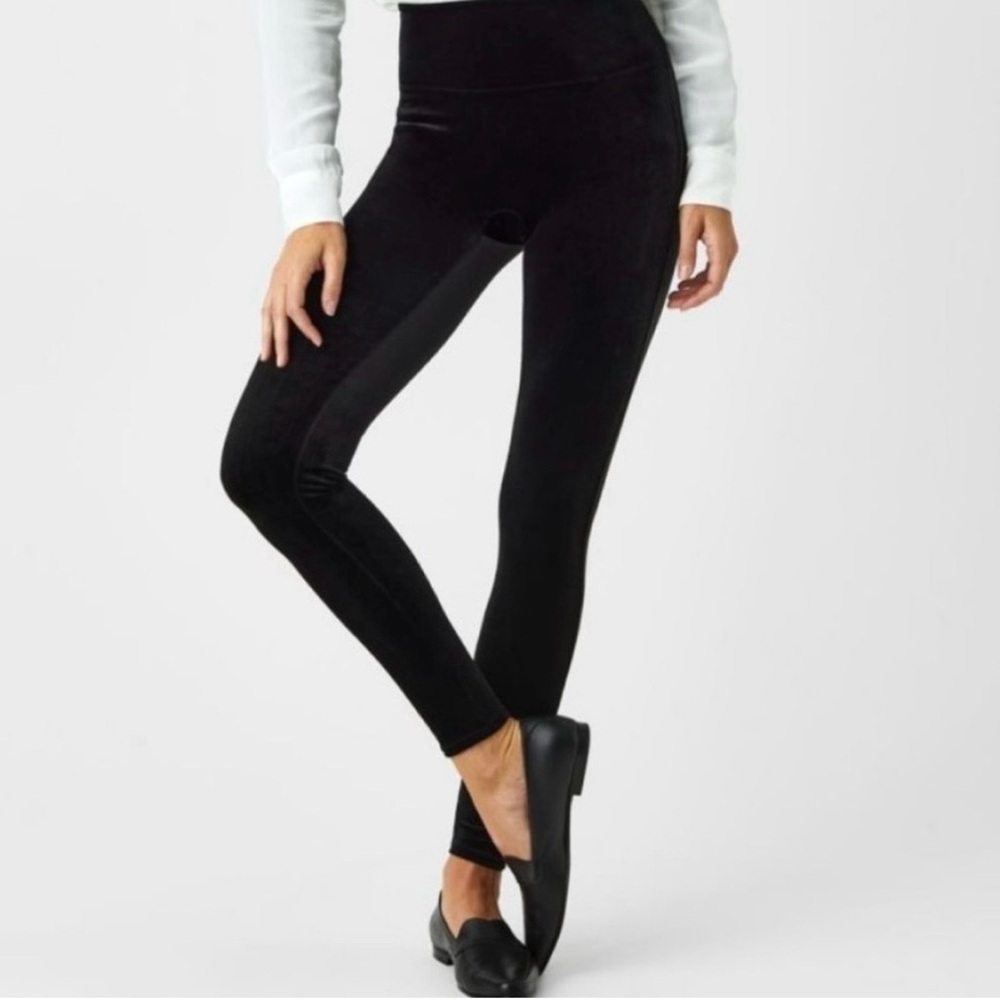 SPANX women’s black velvet leggings M